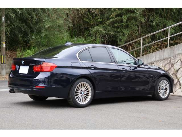 3シリーズツーリング320i