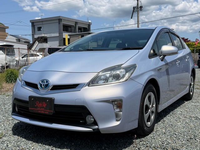 プリウス1.8 S