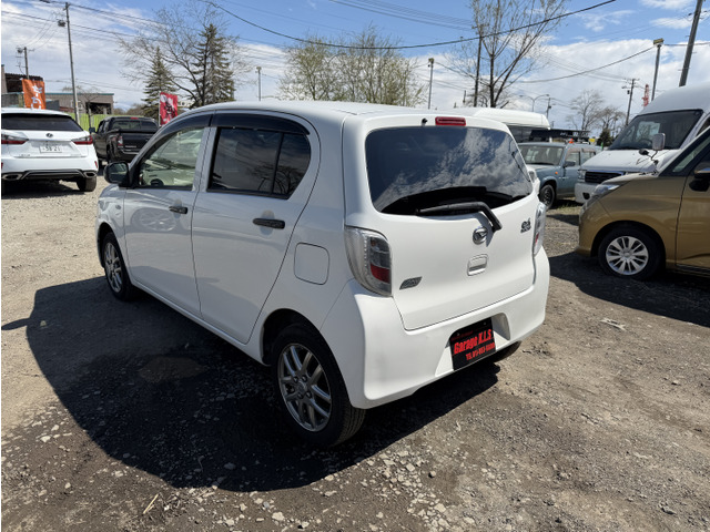 �w�����̃T�[�r�X�v�����ŁA��]�i���o�[�E�����h�K�����E�ЊOHID���C�g�֕ύX���\�ł�!���C�y�ɂ����k������������ETC�A�I�[�f�B�I�A�J�[�i�r�A�G���X�^�A�h���C�u���R�[�_�[�Ȃǂ̎��t����ڐ݂��\�ł��B