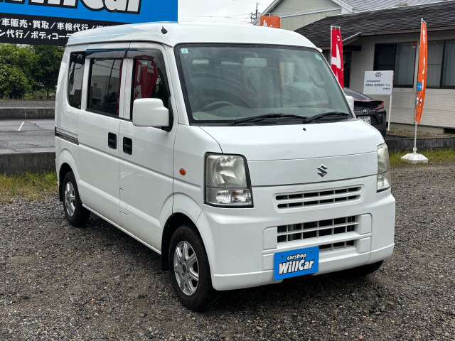 �K���X�R�[�e�B���O�Ȃǂ��s���Ă���܂��B�v���̋Ǝ҂ɂ��A�{�H�ł��̂ł����S���Ă����݂��������B