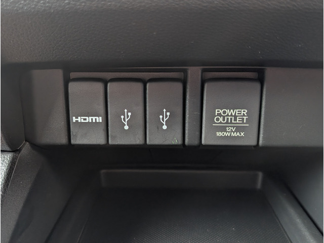 HDMI���͂�������Ă܂��̂ŃX�}�z�ƘA�g���čX�ɂ��y���݂��������܂����