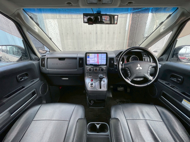 デリカD:52.4 G ナビパッケージ 4WD