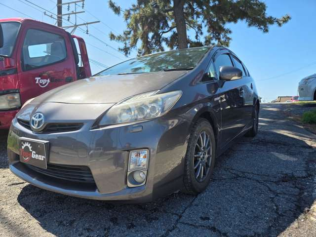プリウス1.8 S