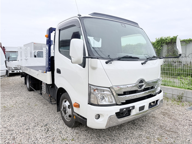 エルフ積載車