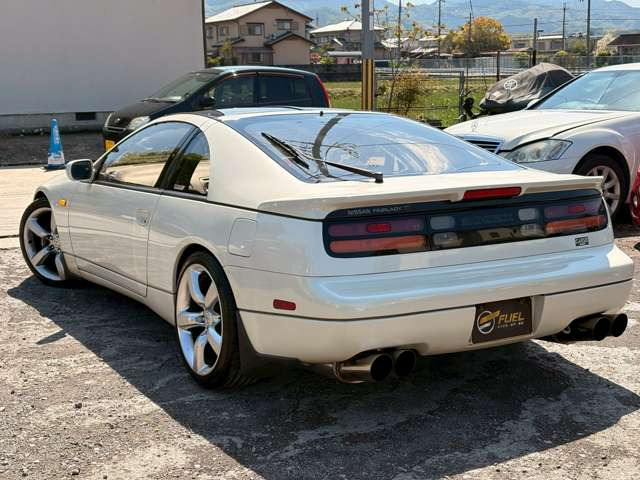 フェアレディZ3.0 300ZX ツインターボ 2by2 Tバールーフ