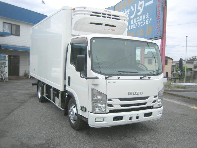 エルフ