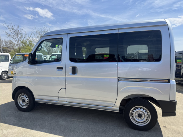 ハイゼットカーゴデラックス 4WD