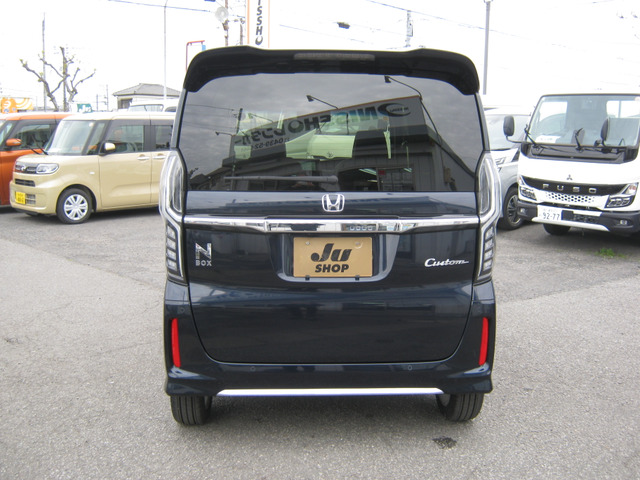 N-BOXカスタムL ターボ