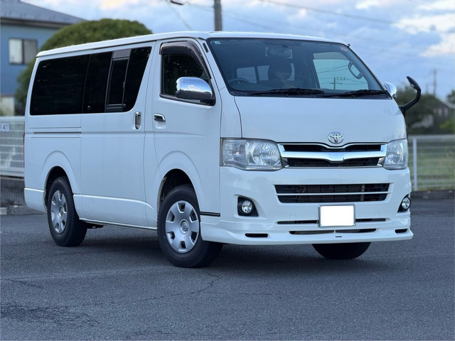 ハイエースバン3.0 スーパーGL ロング ディーゼル 4WD