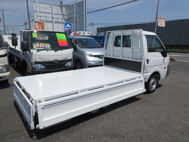 �����A�E�ב���ł����ב��t���S����ł���