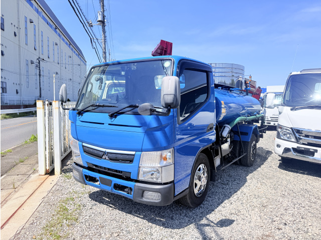 キャンターバキュームカー
