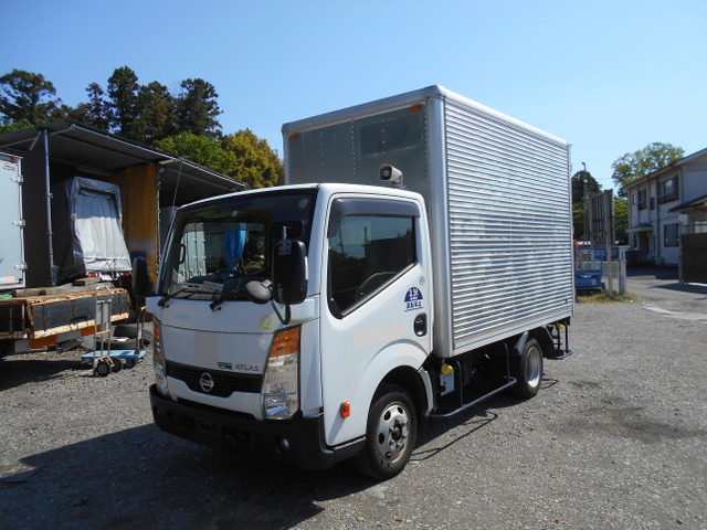 アトラス