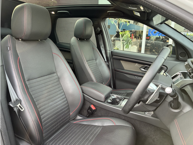 2.0���b�^�[����4�C���A�f�B�[�[���^�[�{�G���W�����ڂ�4WD!