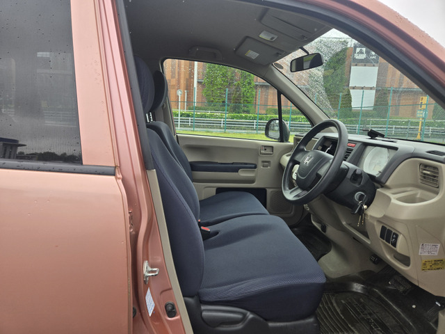 �V�[�g���L�X�ł��B(�x�����z13.8���~�E�����Ɍ���)