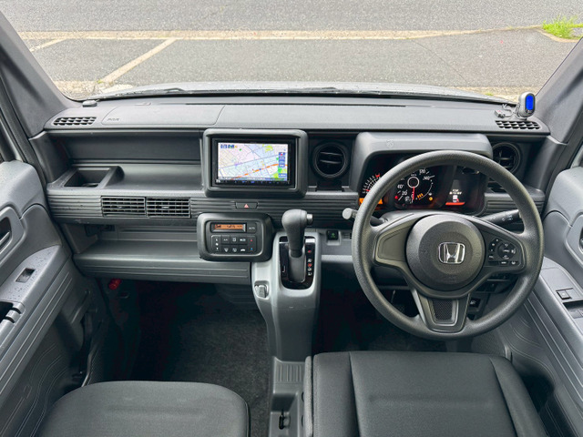 N-VAN