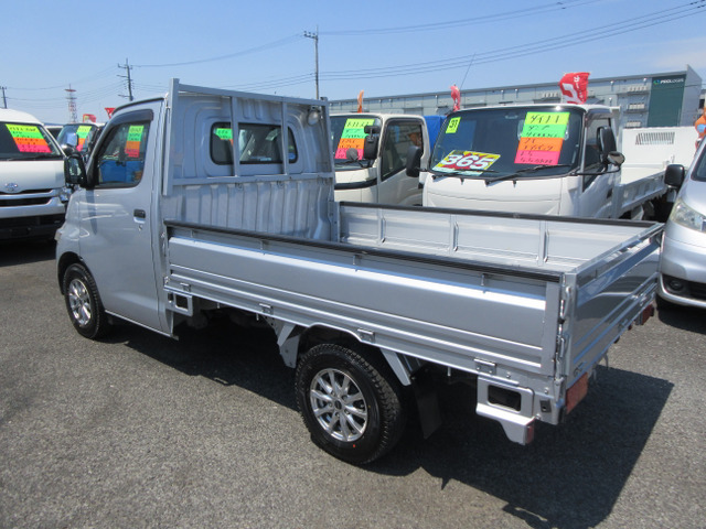 ���O���E���A���ł���