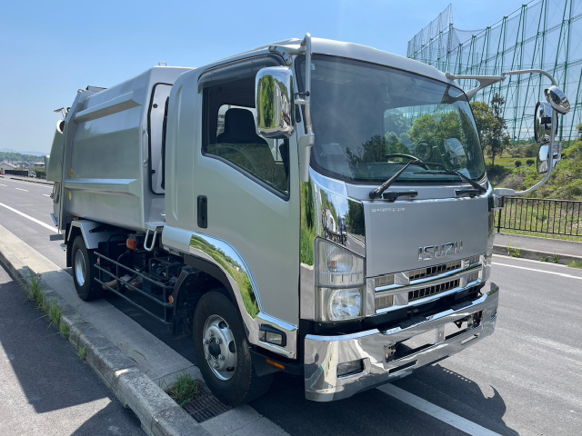 フォワード塵芥車