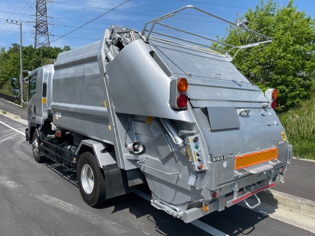 フォワード塵芥車