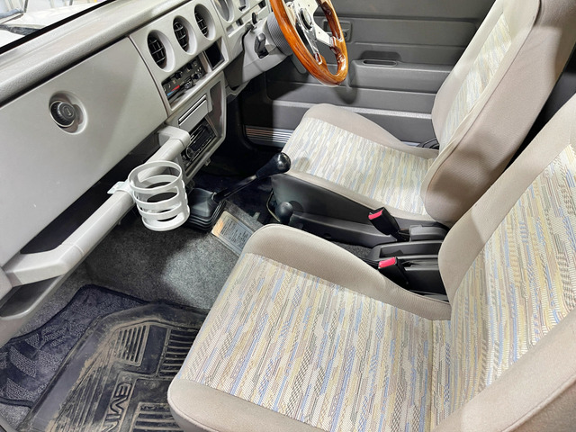 ジムニーワイルドウインド 4WD