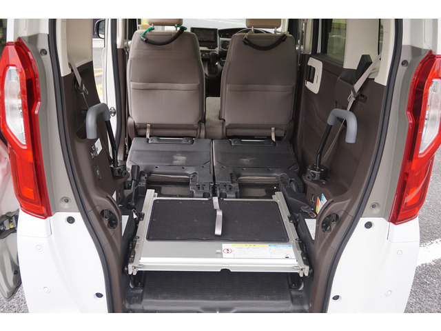 N-BOXG スロープ