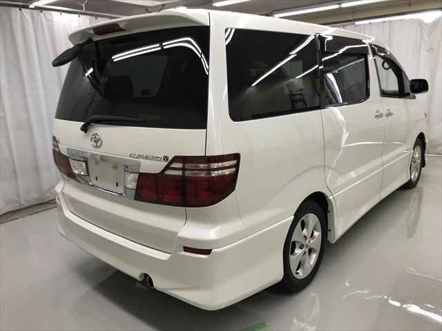 【自社整備工場完備】 自社整備工場を完備しており、納車前は徹底整備後お渡しとなります。自社工場だからこそ時間をかけれる。自社工場だからこそきめ細かい整備を。自社工場だからこそ出来る事があります。