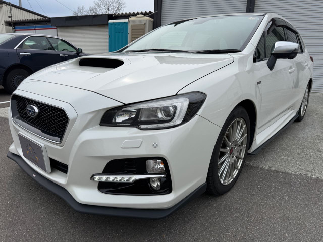 レヴォーグ2.0 GT-S アイサイト 4WD