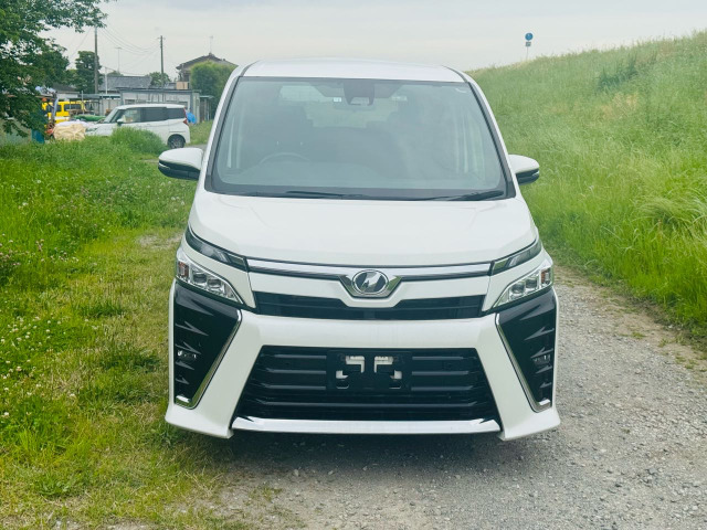 ヴォクシー2.0 X 4WD