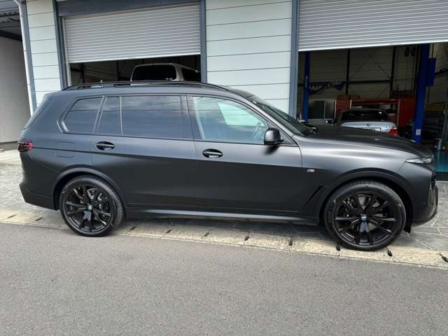 X7xドライブ 40d ブラック-a 4WD