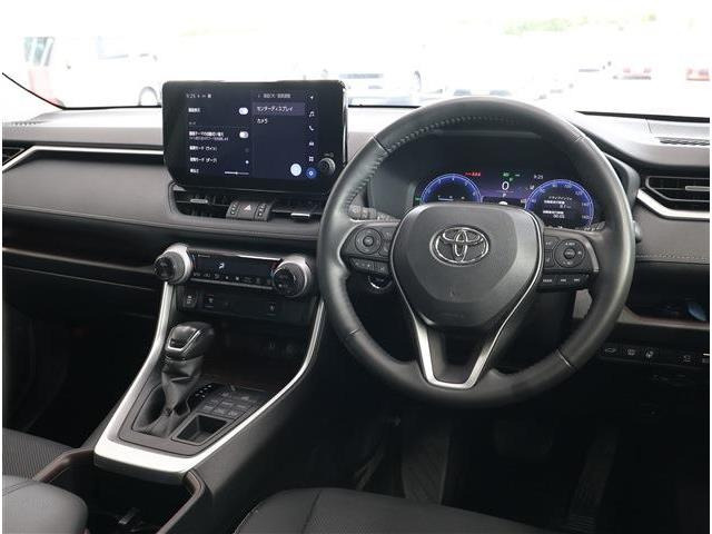 RAV42.0 G 4WD