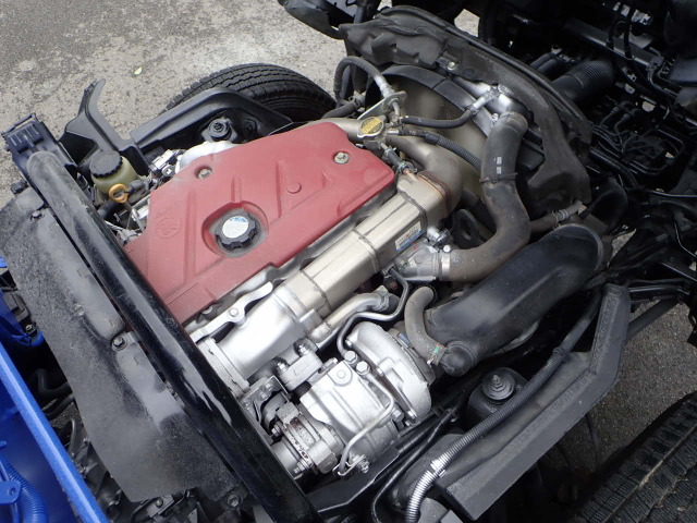 �G���W���^��:N04C �r�C��:4.00L �R��:�y��(�f�B�[�[��) �^�[�{���� 136PS