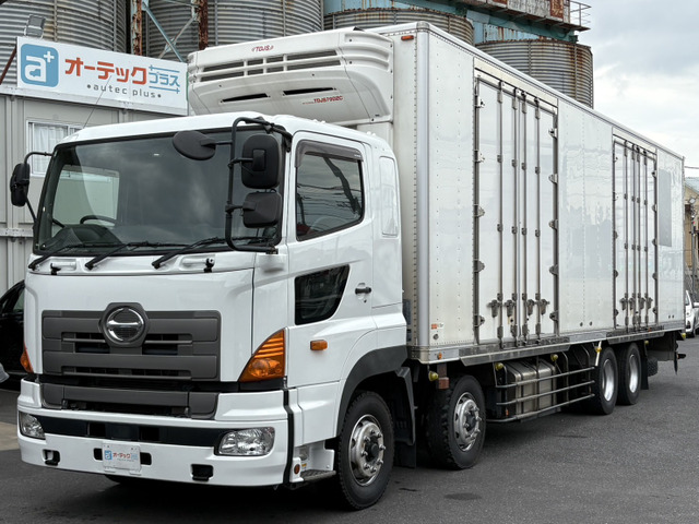 プロフィア冷凍冷蔵車