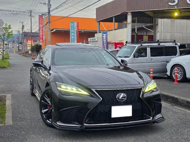 LS500h Fスポーツ 4WD