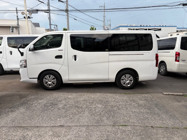 NV350キャラバンワゴン2.5 アンシャンテ 送迎タイプ DX