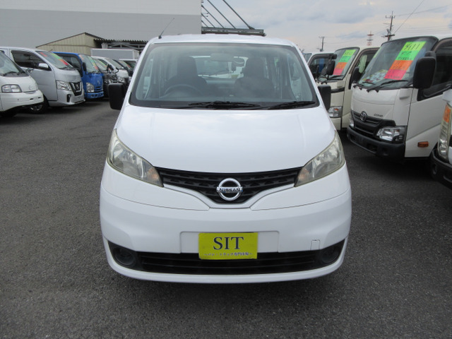 NV200バネットバン1.6 VX