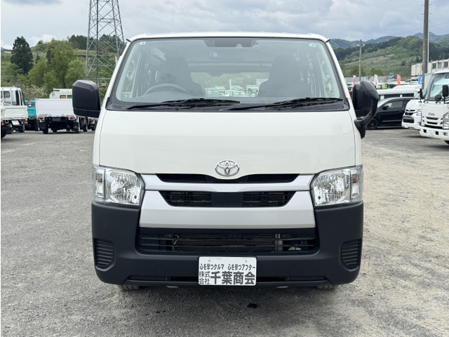ハイエースバン2.8 DX ロング 4WD