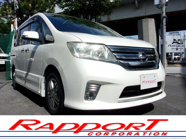 セレナ2.0 ハイウェイスター 4WD