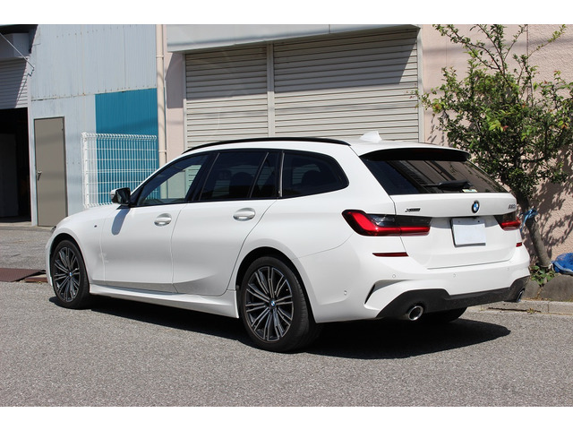 3シリーズツーリング320d xドライブ Mスポーツ  4WD