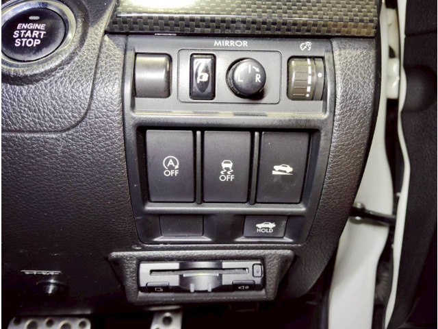 CAR CONNECT�͖��T�ؗj����x���ƂȂ�܂�!�����ӂ��������B