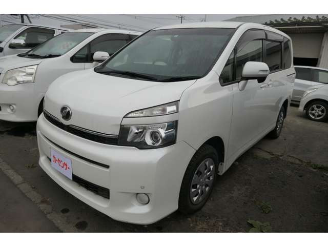 ヴォクシー2.0 トランスX 4WD