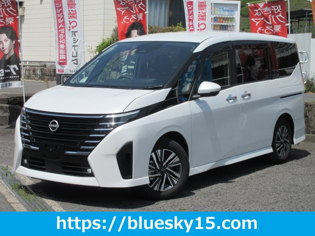 セレナ1.4 e-POWER ハイウェイスターV