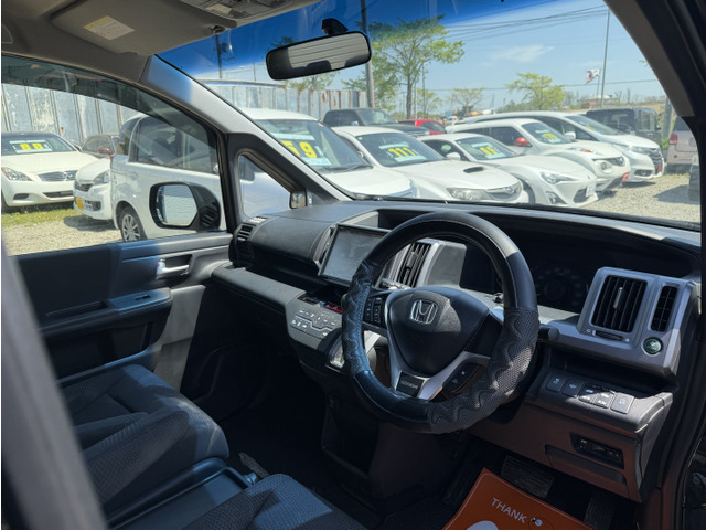 �k�C���̓~�����S��4WD�ł��� ��G���W���̓^�C�~���O�`�F�[�����Ȃ̂Ō����̕K�v�͂قڂ���܂���̂ň��S�ł��ˁ�