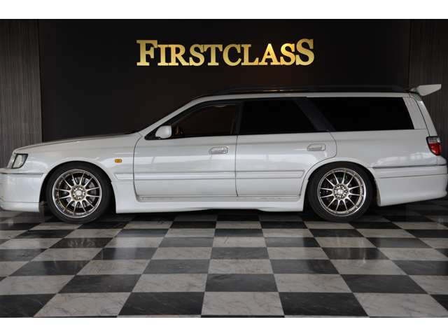 ステージア2.6 オーテックバージョン260RS 4WD