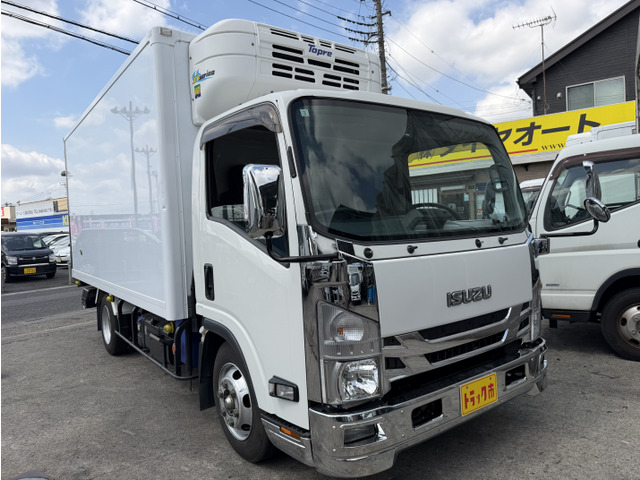 エルフ冷蔵冷凍車
