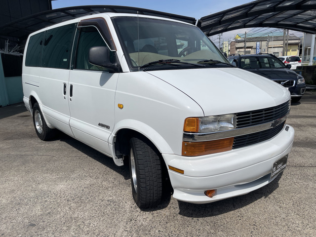 �O���d�グ�A�����A�j���d�グ�A�����N���[�j���O�v���܂��B���̒S���҂���������d�グ�A�[�Ԃ����Ē����܂��B