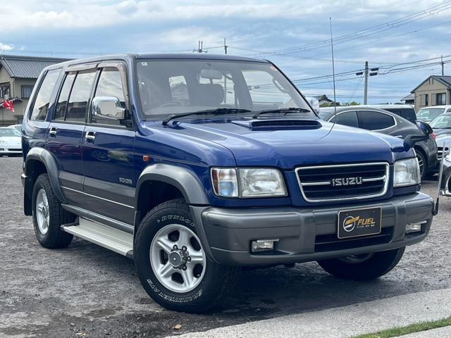 ビッグホーン3.0 プレジールII ロング ディーゼル 4WD