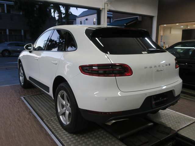 マカンPDK 4WD