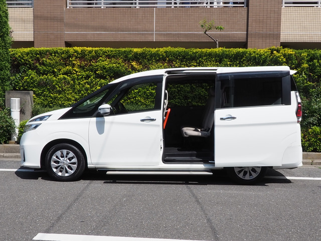 セレナ2.0 S 送迎タイプ ロングステップ仕様