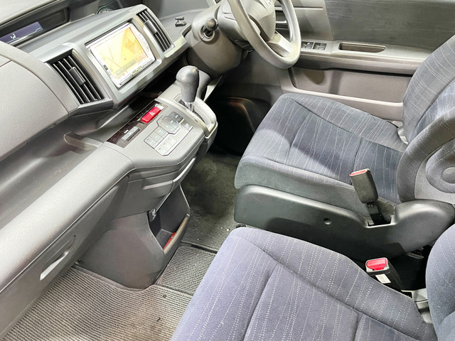 ステップワゴン2.0 G Lパッケージ 4WD