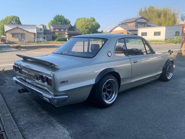 スカイライン2.0 GT