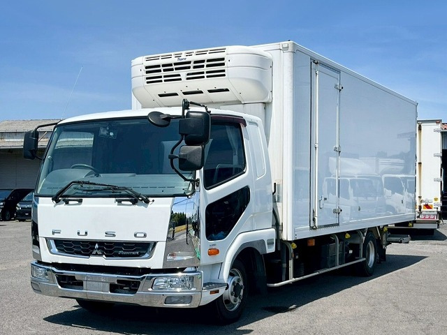ファイター冷蔵冷凍車